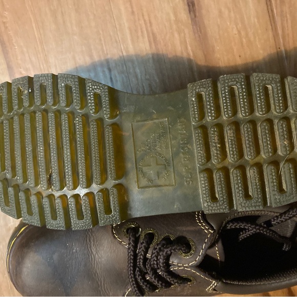 Brown doc martens - Picture 4 of 4